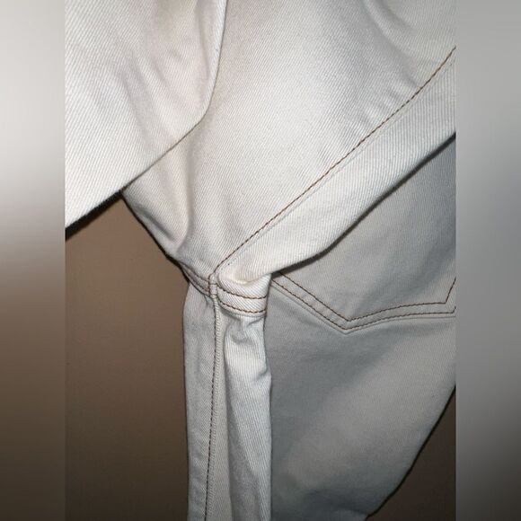 BDG Urban Outfitters Off White Distressed Loose Straight Leg Jean Size 24 - Picture 6 of 9
